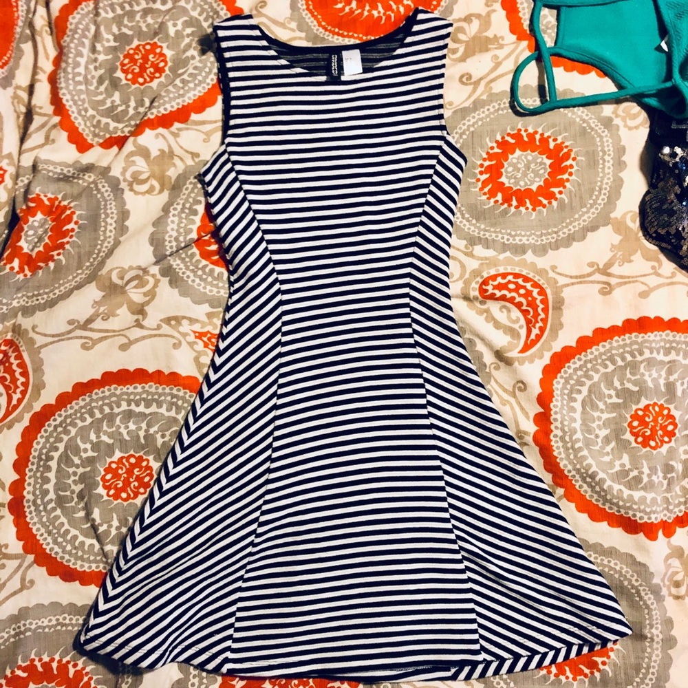 Navy and white stripped dress never worn